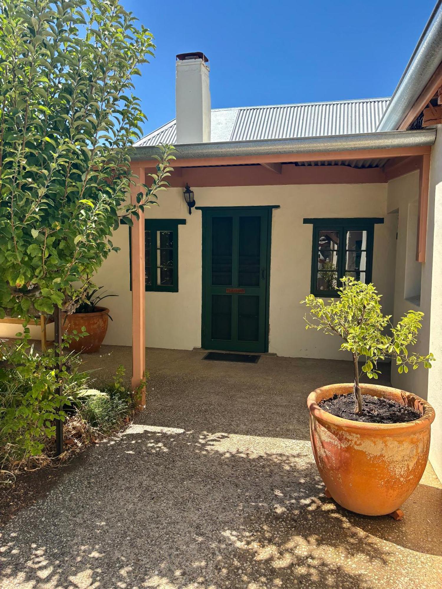 Goat Square House - Historic Row Cottages Tanunda Exteriör bild
